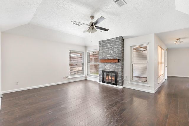 2810 Spring Dusk Lane, Spring, TX 77373