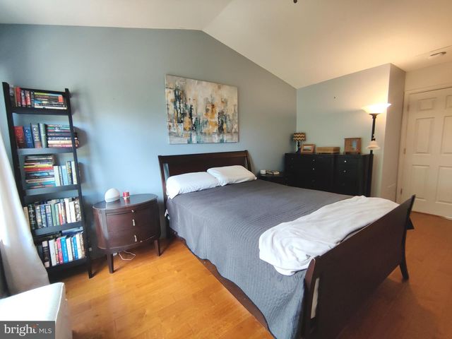 14 S GORDON ST S, Alexandria, VA 22304