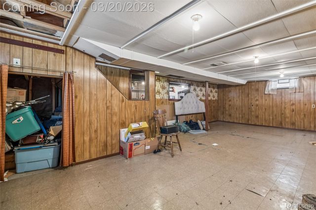 25128 Culver Street, St. Clair Shores, MI 48081