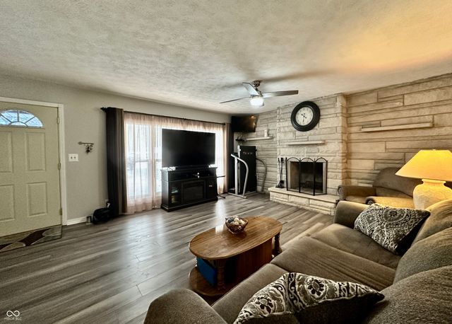 1822 Shady Lane, Martinsville, IN 46151