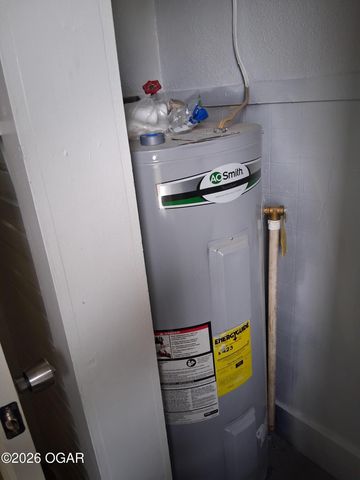 514 Ottawa Street, Seneca, MO 64865