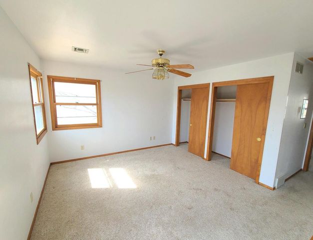 818 S 116th STREET, West Allis, WI 53214