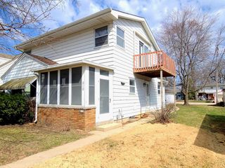 818 S 116th STREET, West Allis, WI 53214