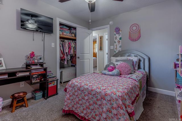 811 Thorne Dr, Paragould, AR 72450
