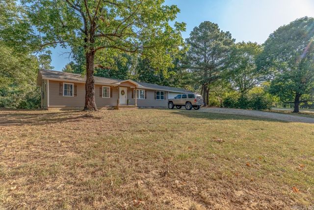 811 Thorne Dr, Paragould, AR 72450