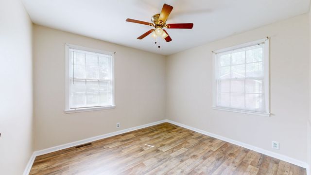 3107 Crosswood Dr, Nashville, TN 37214