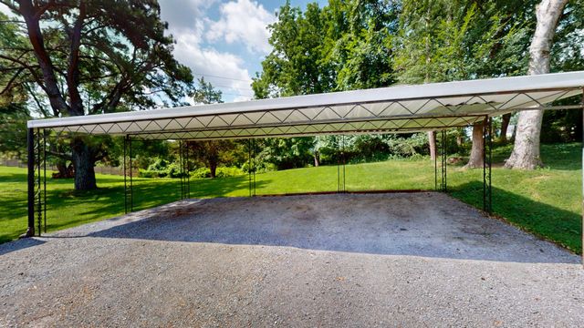 3107 Crosswood Dr, Nashville, TN 37214