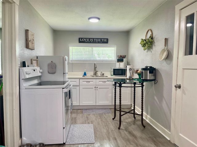 500 N 8th Street, Richmond, TX 77469