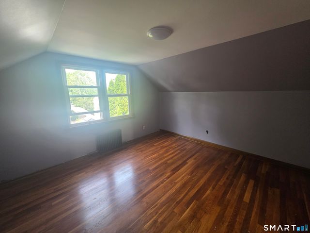 26 Cumley Street, Hamden, CT 06514