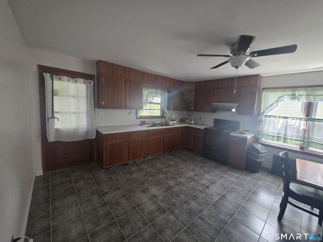 26 Cumley Street, Hamden, CT 06514