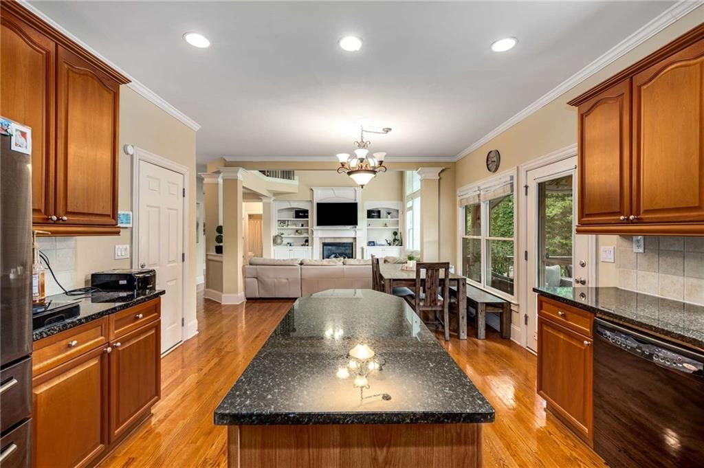 Image 25 of property listing at 2818 Willowstone Drive, Duluth, GA 30096