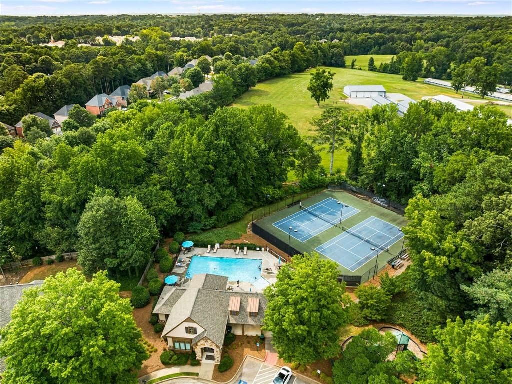 Image 50 of property listing at 2818 Willowstone Drive, Duluth, GA 30096