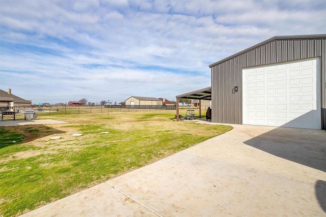7946 Grassland Drive, Godley, TX 76044