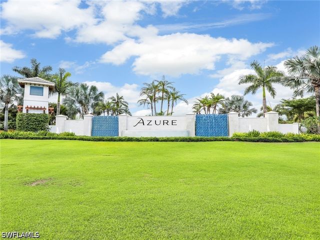 9288 Cayman DR, Naples, FL 34114