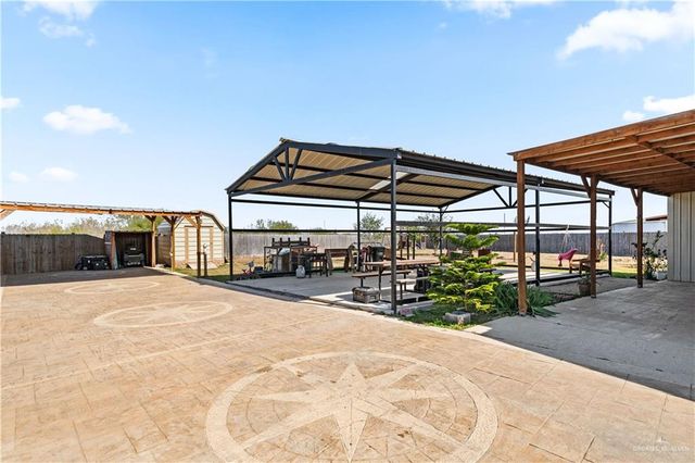 48 Gladiola Street, Alamo, TX 78516