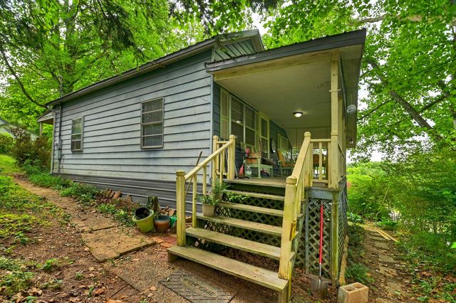 142 First Street, Copperhill, TN 37317