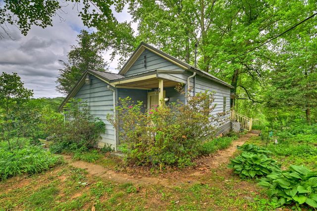 142 First Street, Copperhill, TN 37317