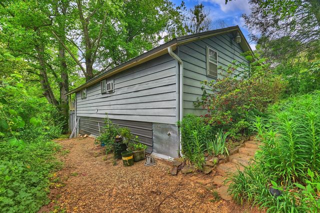 142 First Street, Copperhill, TN 37317