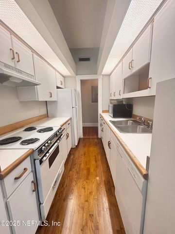 2130 SAN MARCO Boulevard A8, Jacksonville, FL 32207