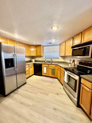 6441 Ja Court NW, Albuquerque, NM 87120