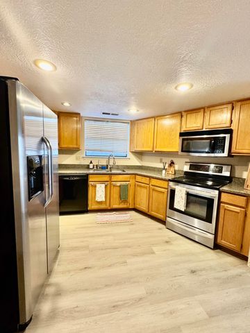 6441 Ja Court NW, Albuquerque, NM 87120