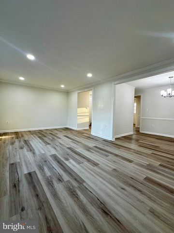 13195 PUTNAM CIR, Woodbridge, VA 22191