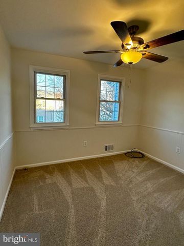 13195 PUTNAM CIR, Woodbridge, VA 22191