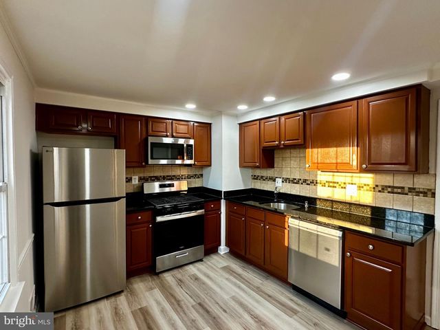 13195 PUTNAM CIR, Woodbridge, VA 22191