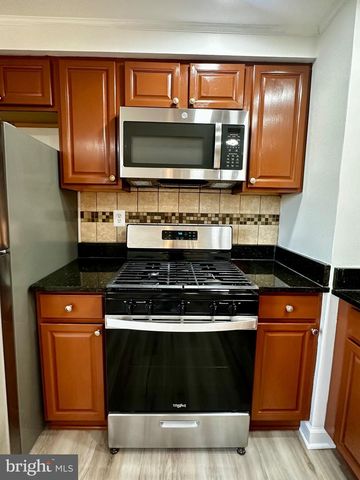 13195 PUTNAM CIR, Woodbridge, VA 22191