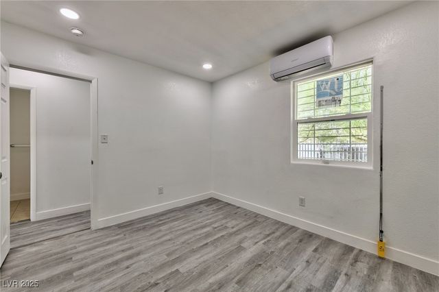 339 North 10th Street 2, Las Vegas, NV 89101