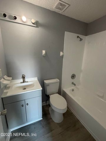 761 TREKKER Street, Jacksonville, FL 32216