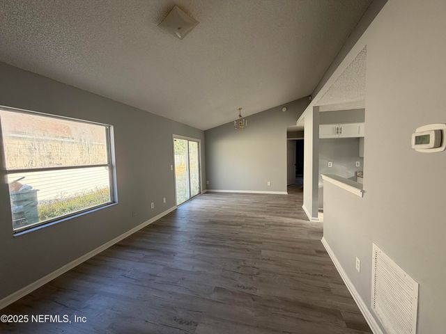 761 TREKKER Street, Jacksonville, FL 32216