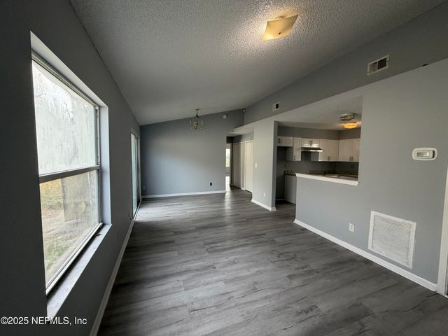 761 TREKKER Street, Jacksonville, FL 32216