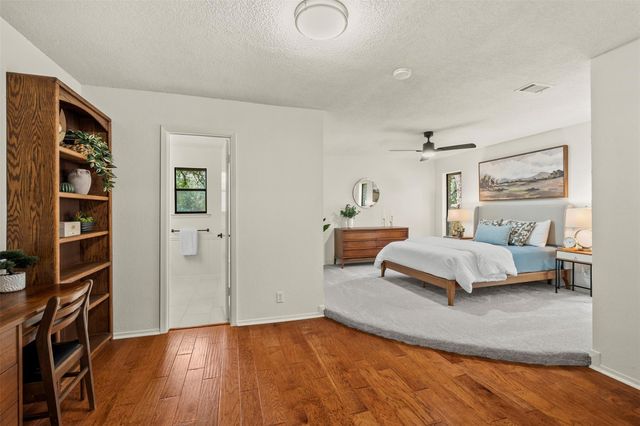 303 W Sequoia SPUR, Georgetown, TX 78628