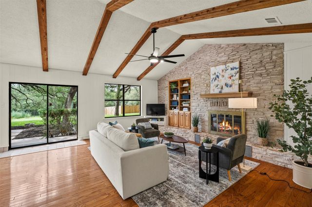 303 W Sequoia SPUR, Georgetown, TX 78628