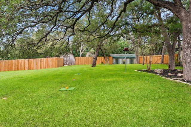 303 W Sequoia SPUR, Georgetown, TX 78628