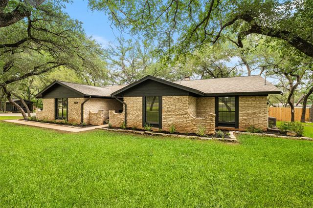 303 W Sequoia SPUR, Georgetown, TX 78628
