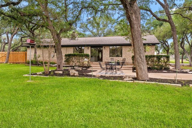 303 W Sequoia SPUR, Georgetown, TX 78628