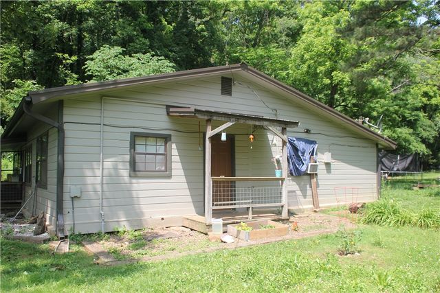 197 7th Street, St Paul, AR 72756