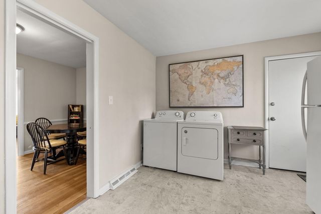 131 Greenbriar Road, Lexington, KY 40503