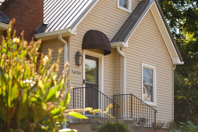 801 Elm St, Columbia, TN 38401