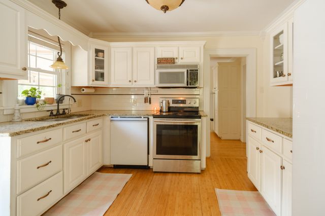 801 Elm St, Columbia, TN 38401