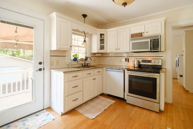 801 Elm St, Columbia, TN 38401