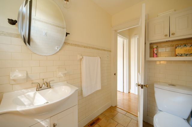 801 Elm St, Columbia, TN 38401