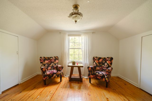 801 Elm St, Columbia, TN 38401