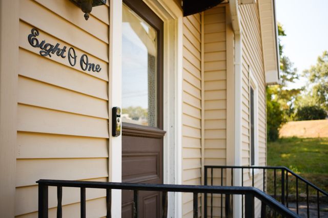 801 Elm St, Columbia, TN 38401