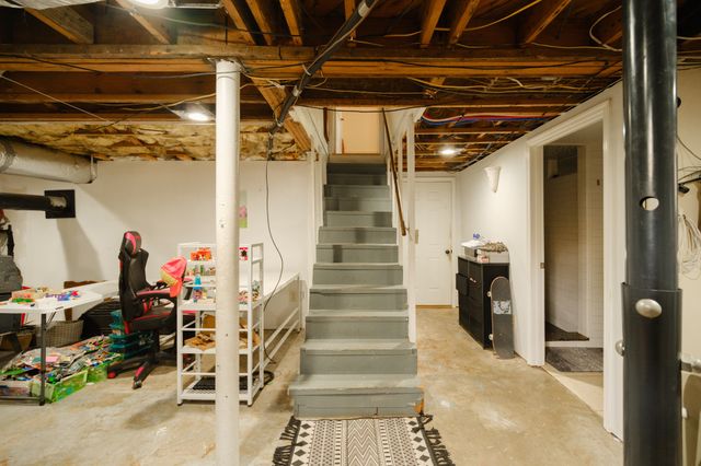 801 Elm St, Columbia, TN 38401