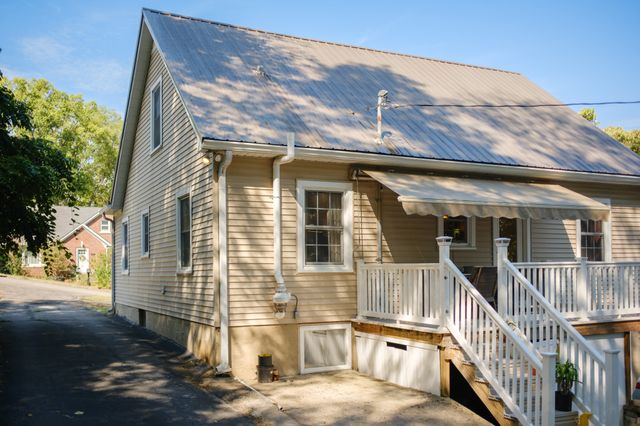 801 Elm St, Columbia, TN 38401
