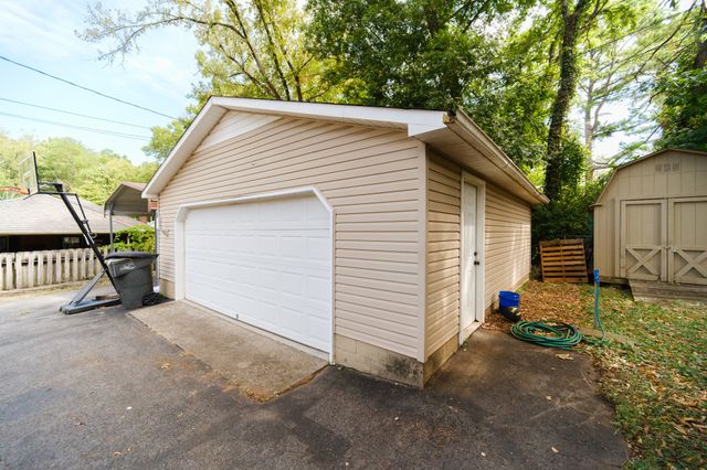 801 Elm St, Columbia, TN 38401