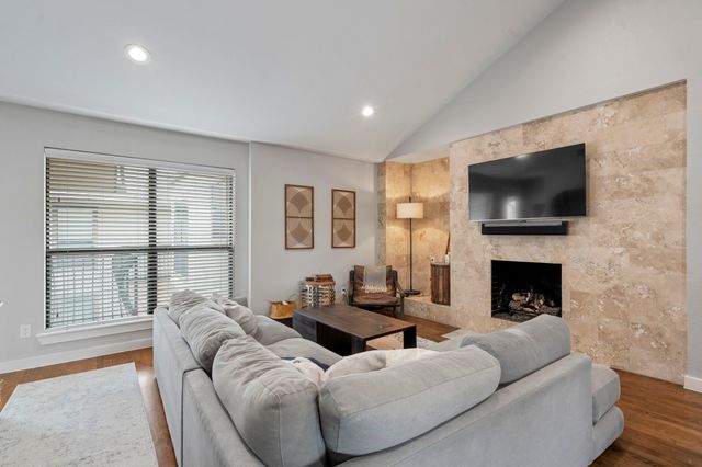 5816 Birchbrook Drive 214, Dallas, TX 75206